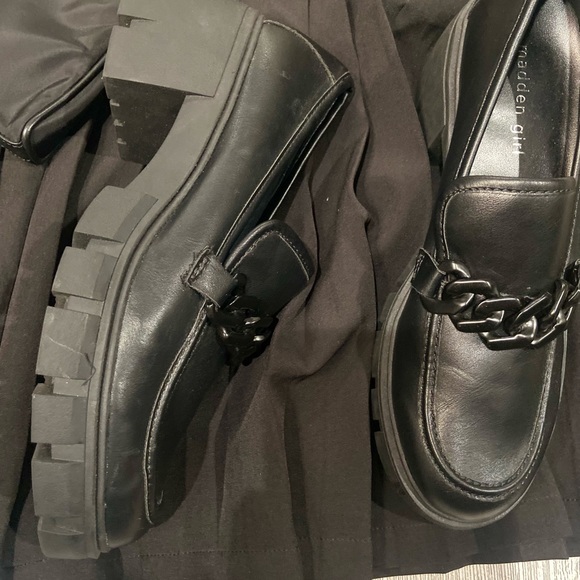 Madden Girl Shoe - Picture 3 of 9